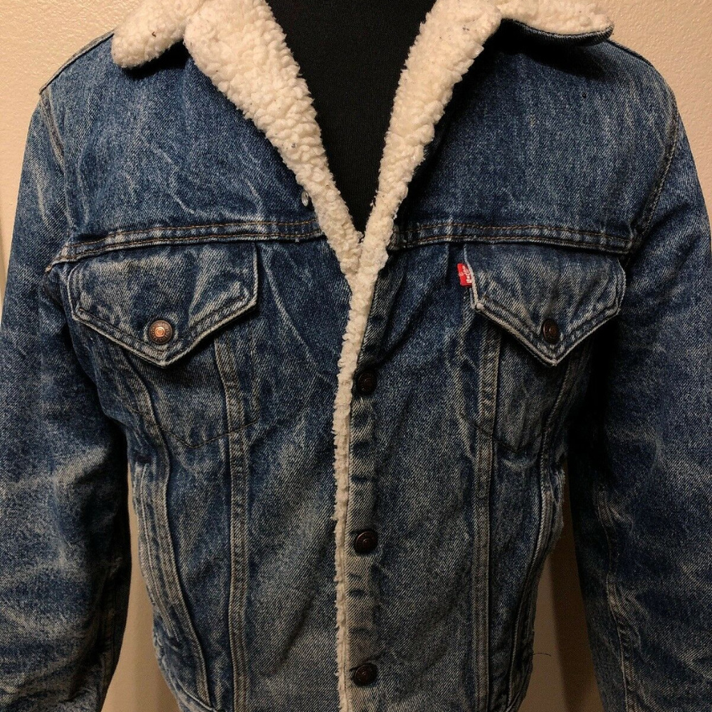 VTG Levi's Denim Jeans Jacket 40R Made In USA